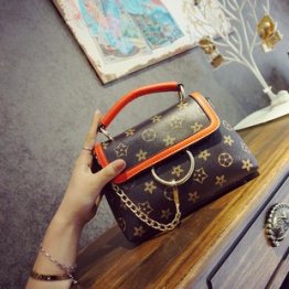 Classic and Fashionable Cross-body Bag for Ladies